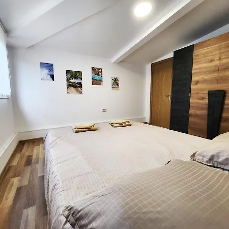 דירה Apartment Varna וארנה